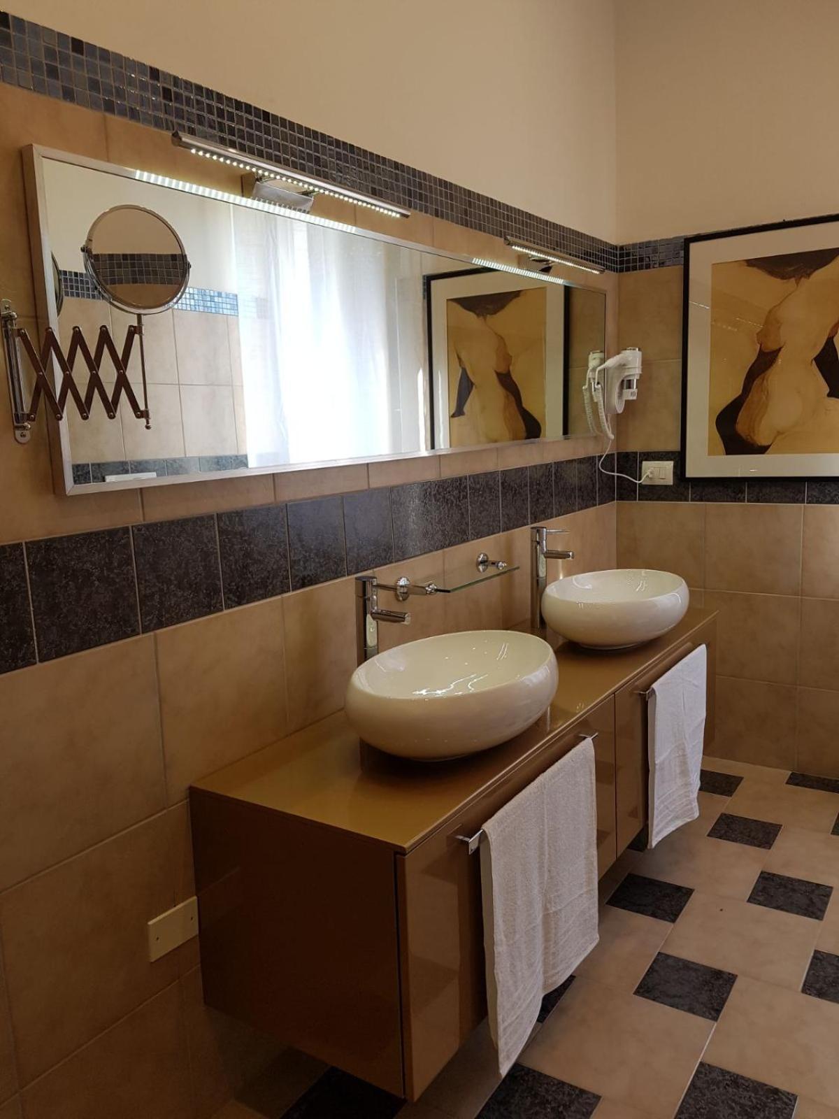 Residenza Hermitage Bed & Breakfast *